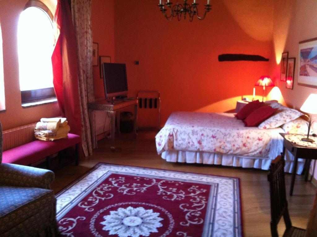 Mas Vilosa Bed And Breakfast Corsá Δωμάτιο φωτογραφία